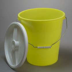 Bel-Art Polyethylene 13.2 Liter Pail; 12¾ in. Height, 10½ in. I.D.