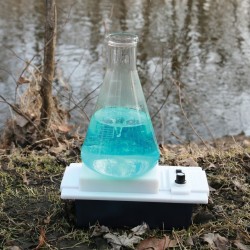 Bel-Art Magnetic Stirrer; Battery Powered, 9¼ x 5⅛ x 3½ in.